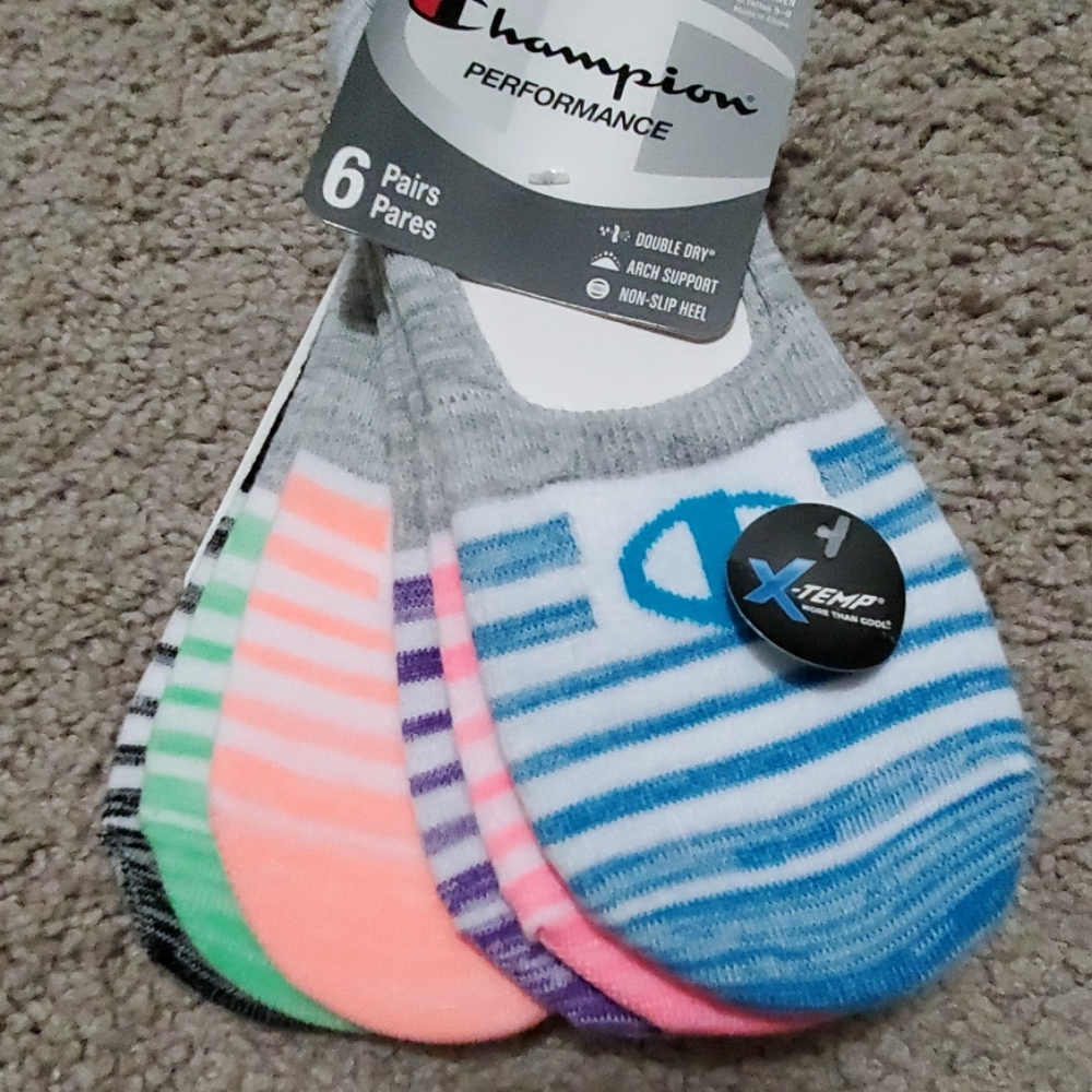 Champion socks, shoes size 5/9, 6 pair